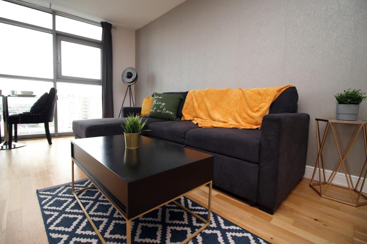 קארדיף The View - Long Stay Offer - Modern Central Apartment And Parking By Cto Serviced Apartments מראה חיצוני תמונה