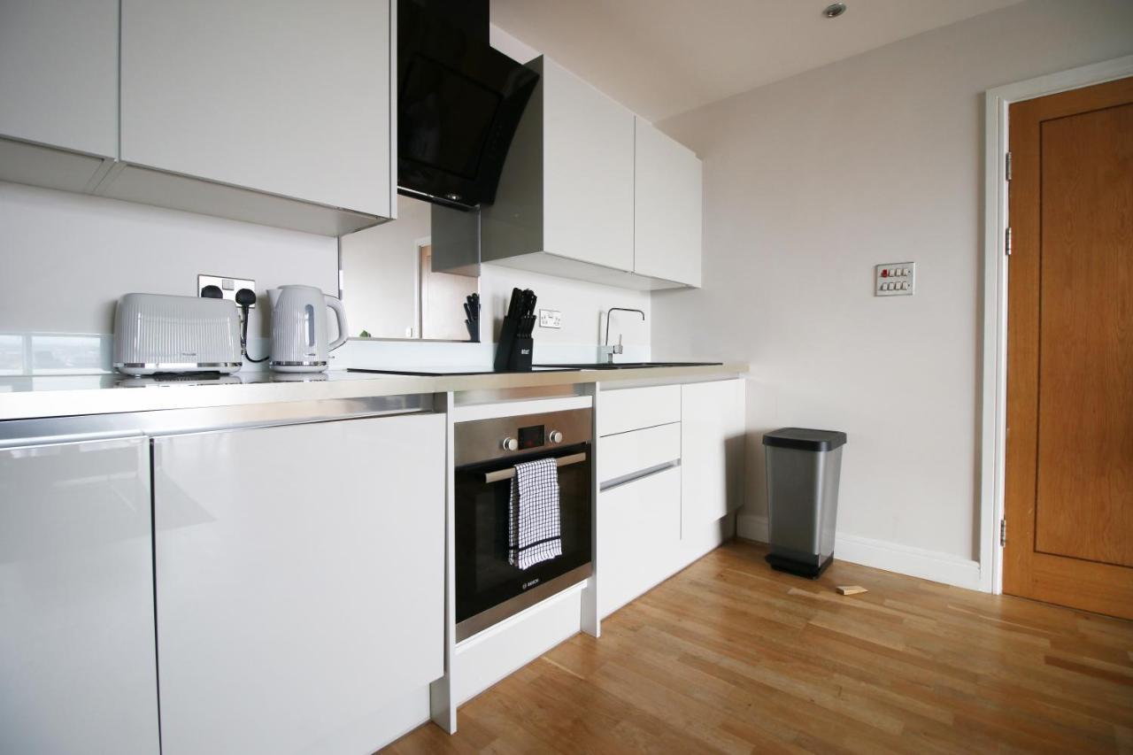 קארדיף The View - Long Stay Offer - Modern Central Apartment And Parking By Cto Serviced Apartments מראה חיצוני תמונה