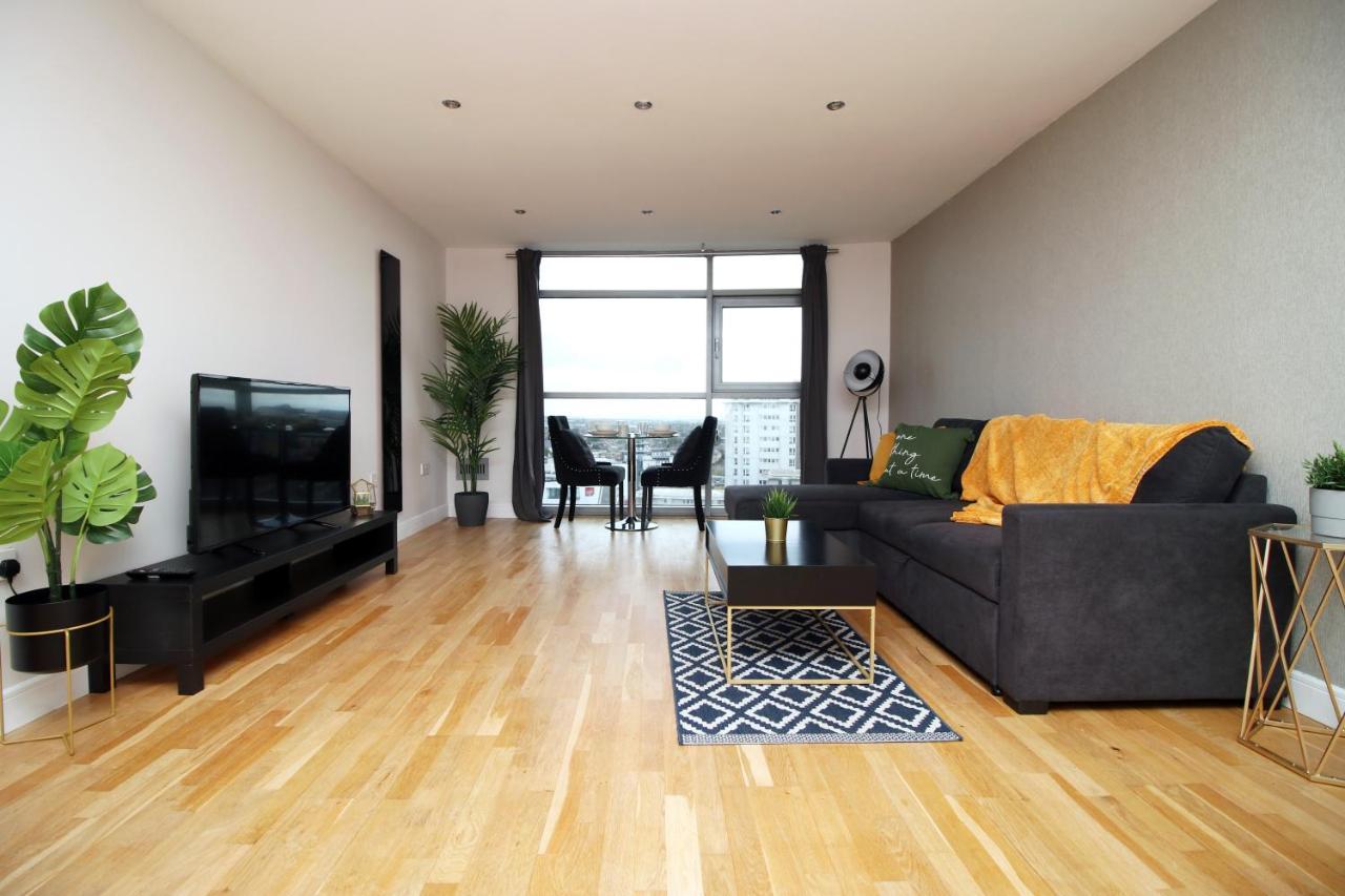 קארדיף The View - Long Stay Offer - Modern Central Apartment And Parking By Cto Serviced Apartments מראה חיצוני תמונה